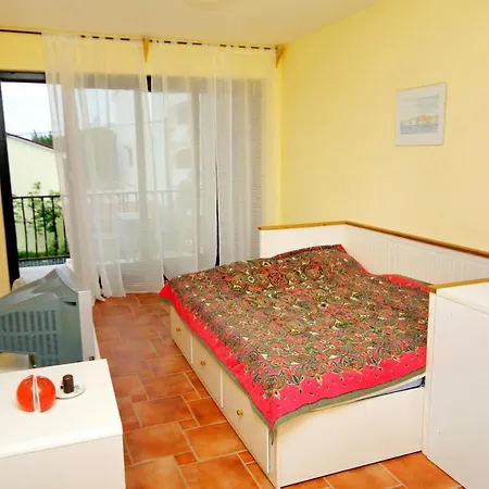 아파트 With Wifi Jadranovo, Crikvenica - 3237