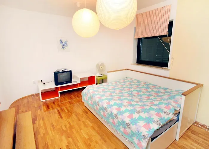דירה With Wifi Jadranovo, Crikvenica - 3237 *
